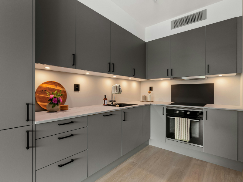 Có nên làm tủ bếp bằng gỗ công nghiệp MDF phủ Melamine không?